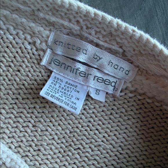 Embroidered hand knit Vintage Floral Women's Cardigan - Cream - Picture 2 of 3